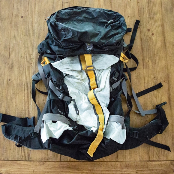 SOLD! Mountain Hardware 70L South Col Backpack - Picture 1 of 1
